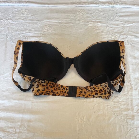 Chaps 36-C Leopard Print Bra, Color Maple Brown and Black, Thin Soft Foam Cups - Picture 2 of 5